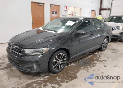 2022 Volkswagen Jetta 1.5T Sport из США, поврежденный, VIN 3VWBM7BU2NM033637